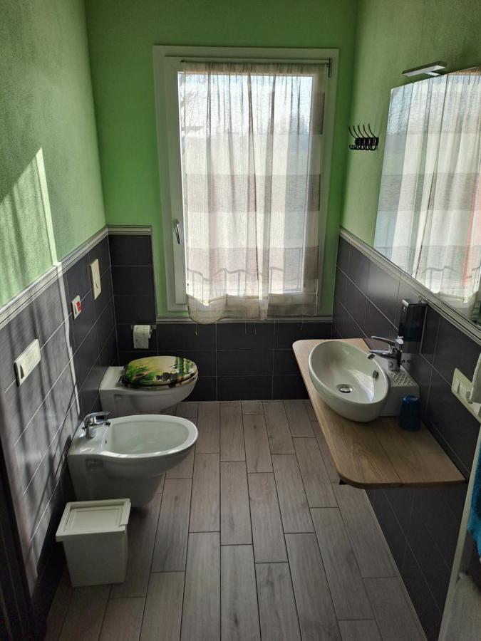 B&B Ai Prati Lesignana Εξωτερικό φωτογραφία